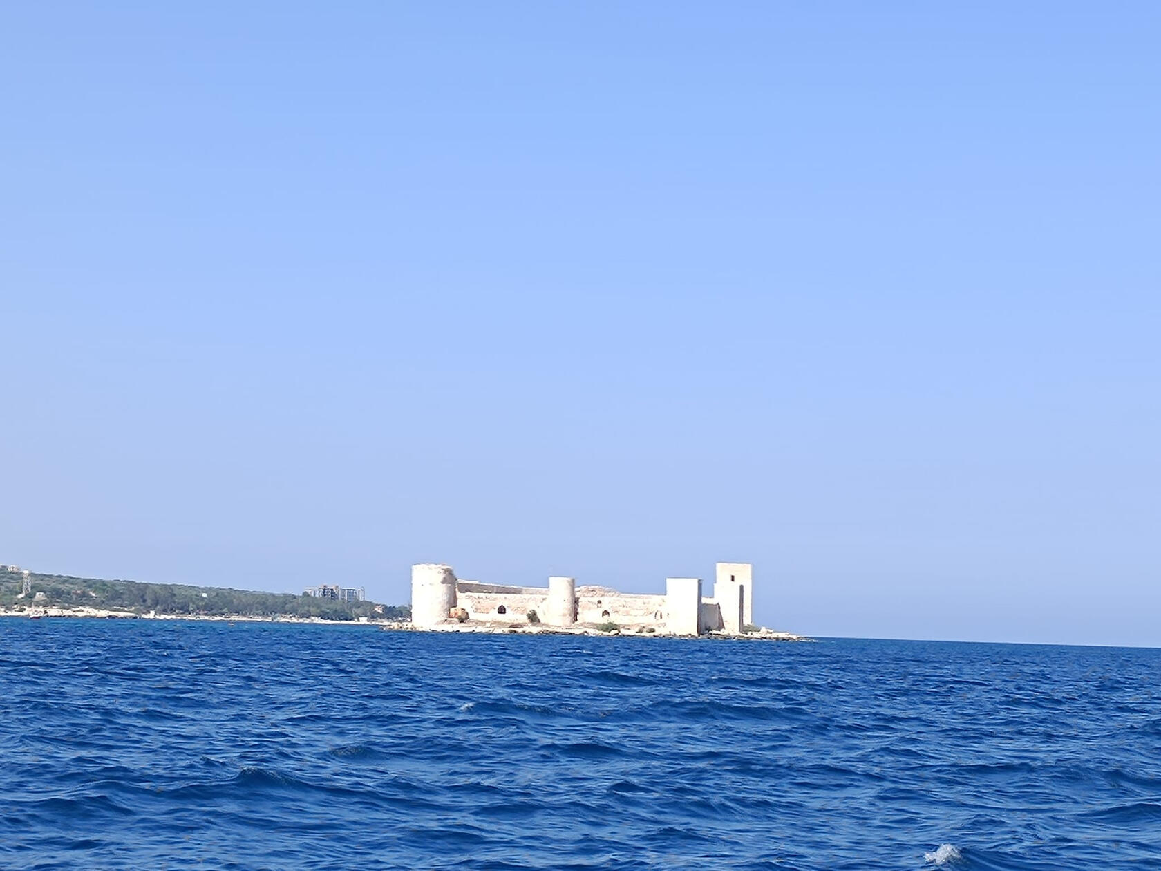 Ladies Castle. Kiz Kalesi.